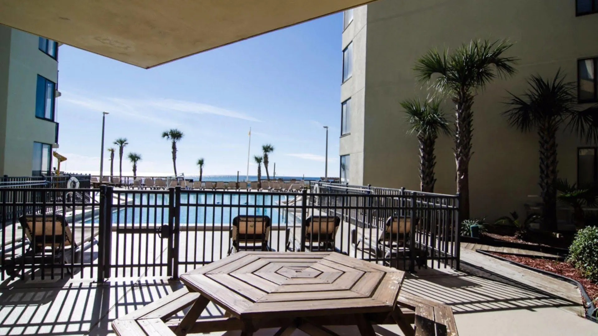 Sunbird By Oaseas Hotel Panama City Beach